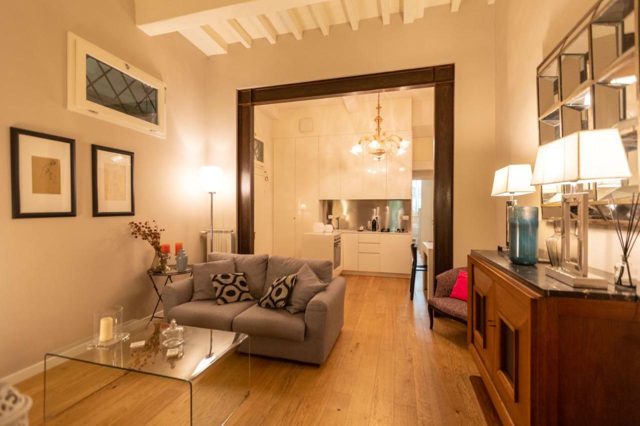 Santa Croce Luxury 2 Bedroom Φλωρεντία Εξωτερικό φωτογραφία